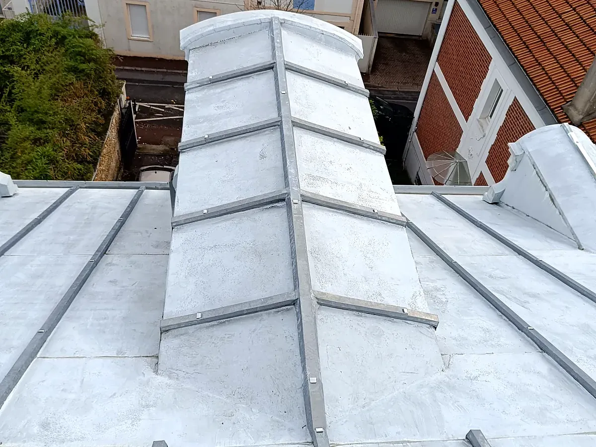 Couverture zinc à Garches (92) : fin de chantier