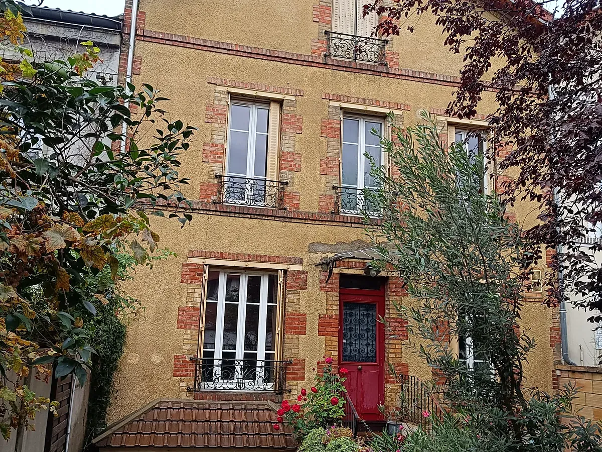 Ravalement et peinture de façade à Maisons-Alfort (94) : avant